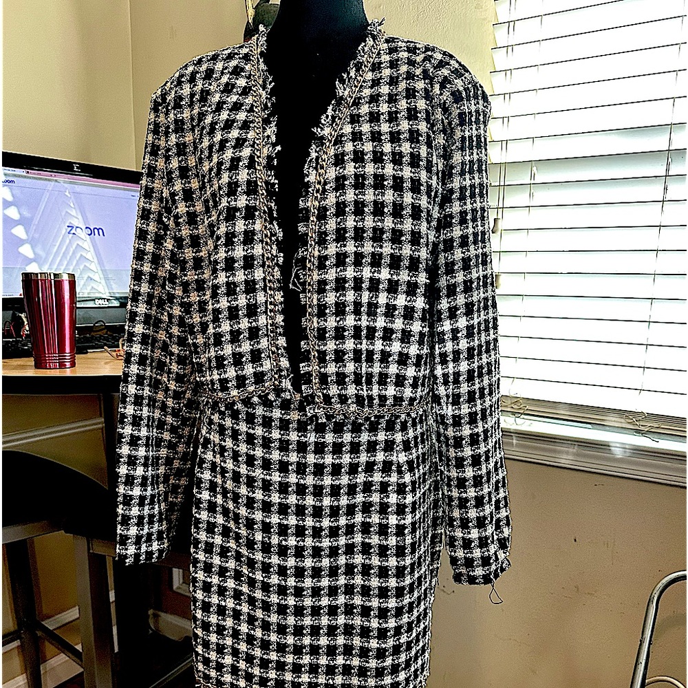 Two piece skirt set size 16 never worn fashionova